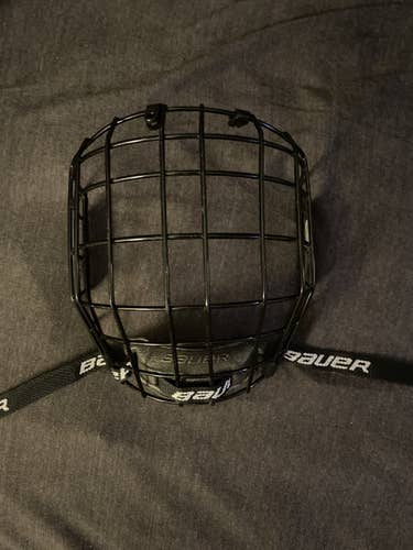 *RARE* Senior Large Bauer Full Cage RBE III