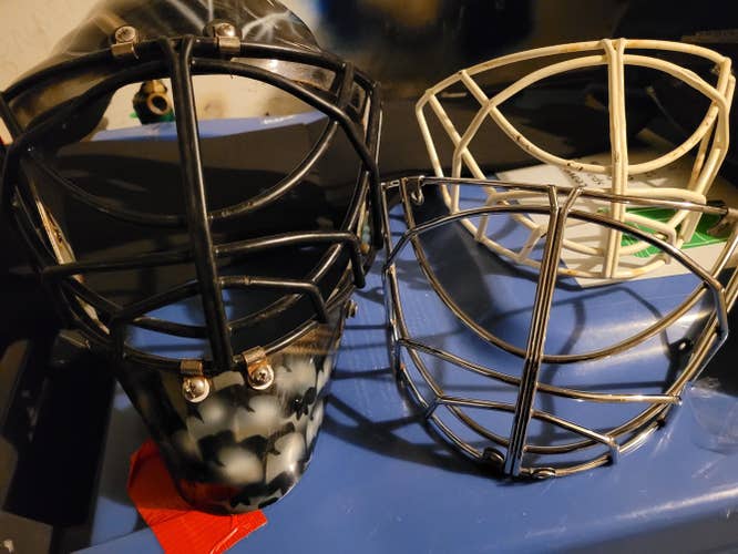 Black Senior Used Goalie Mask