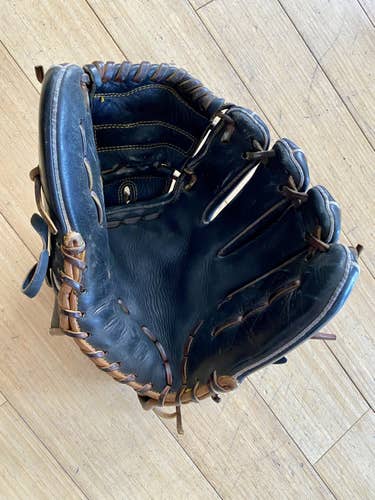 Rawlings Heart of the Hide 11.75