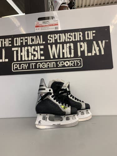 Graf Used Youth Junior Size 2.5 Hockey Skates