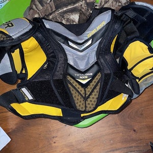 Used Small Bauer Supreme TotalOne NXG Shoulder Pads