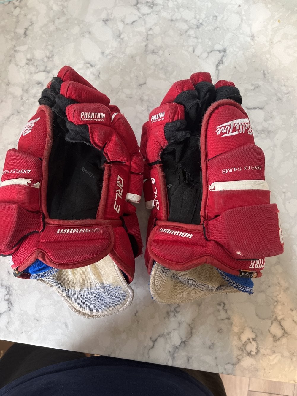 NEW Warrior Covert QRL3 Senior Ice Hockey Gloves Black/Red 