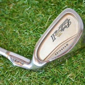 Lady Cobra 	Oversize II 	6 Iron 	Right Handed 	36.5"	Graphite 	Ladies 	New Grip