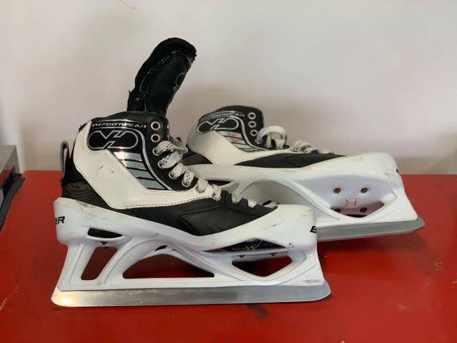 VH/True Custom Pro Hockey Goalie Skates (Size 9 D)