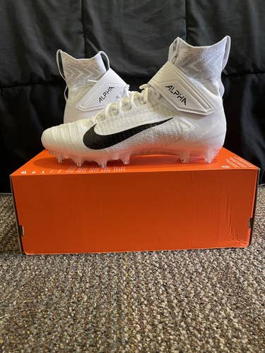Nike Alpha Menace Elite 2 Wide Flyknit White Mens Size 13.5 BV3298-100.