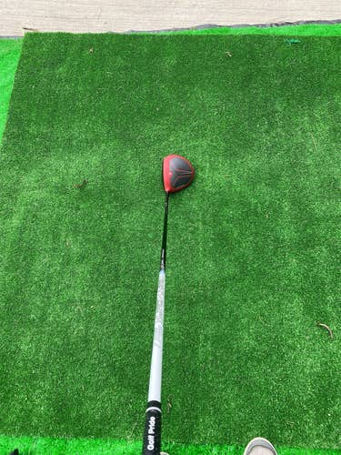 Used Right Handed Stiff Flex 9 Degree Tommey Armour Mens Driver.Make Offers.