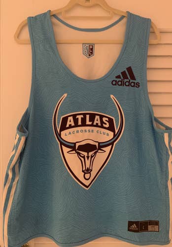 Used Large Adidas Jersey
