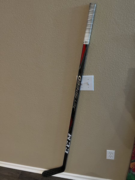 Senior Right Handed Mid Pattern Pro Stock JetSpeed Hockey Stick