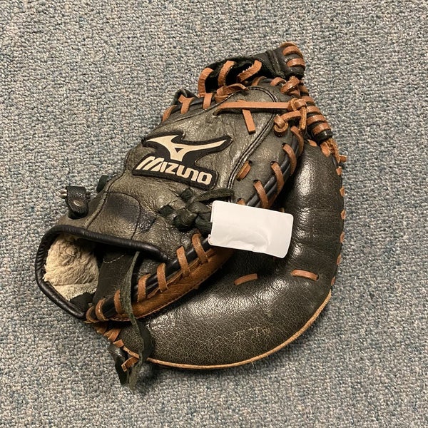 Used Mizuno Prospect 32 1 2" Baseball & Softball Catchers Gloves