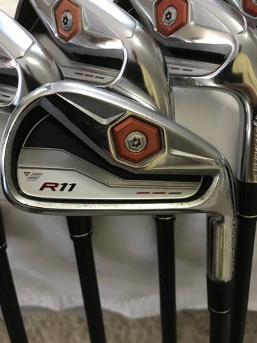 Taylormade R11 iron set 4-PW Regular Flex Fujikura Motore Graphite Iron Set
