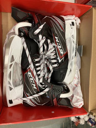 CCM JetSpeed FT490 Skates Size 8