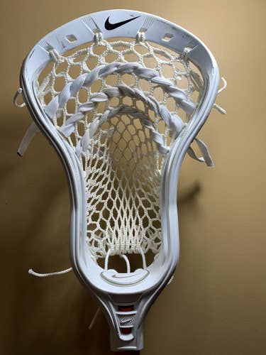 White Used Attack & Midfield Strung CEO Head