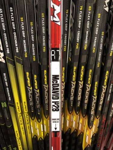 Junior Right Handed Toe Pattern JetSpeed Hockey Stick