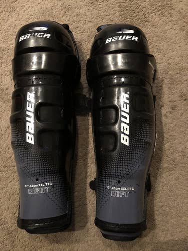17” Sr. Shin Pads - Bauer Supreme 1000 (Like New!)