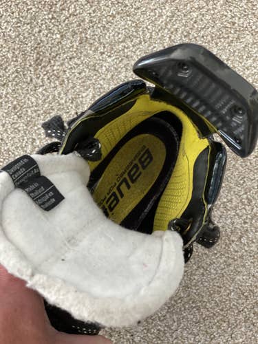 Bauer Supreme 3s Pro junior skates