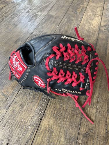 Black High School/College Infield 11.5" Heart of the Hide Baseball Glove