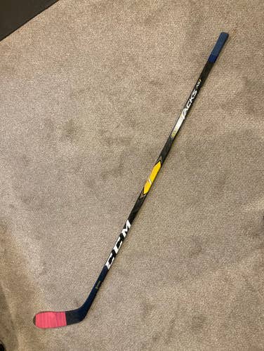 Senior Right Handed Toe Pattern Super Tacks AS1 Hockey Stick