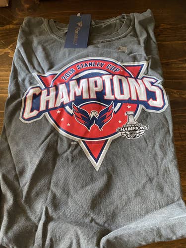 NWT NHL Washington Capitals Size 3xl Cup Champs Shirt
