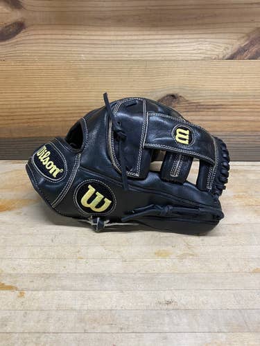 Wilson G4, 11.5" A2000 Baseball Glove