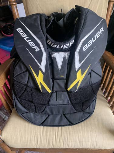 Junior Used Large Bauer Goalie Chest Protector