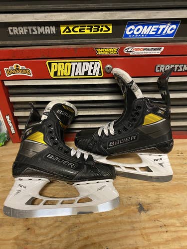 Bauer Supreme 3S Pro Hockey Skates Size 6 Fit 2