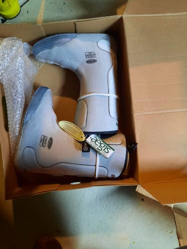 New Scarpa / Intuition Precision High T Lady Boot Liners