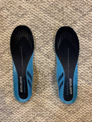 Senior Bauer Extra Wide Width Speed Plate Hockey Skates