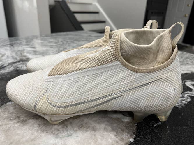 Men's Molded Cleats High Top Vapor edge pro 360 Size 8.5 White
