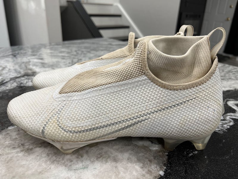 Men's Molded Cleats High Top Vapor edge pro 360 Size 8.5 White