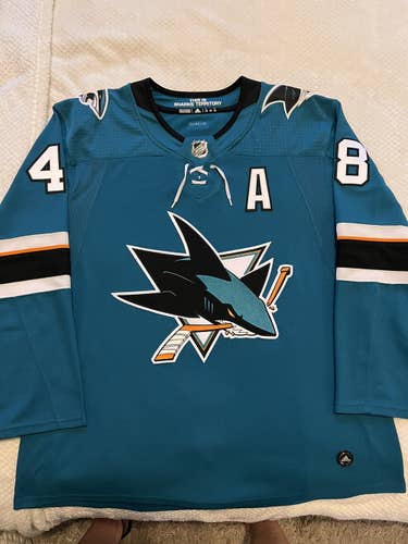 NWOT - San Jose Sharks Home Authentic - Hertl - Size 54 - Pro Custom