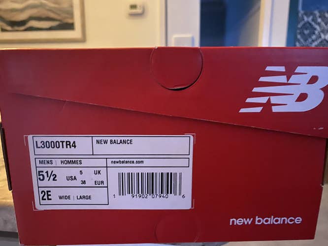 Red Metal Low Cut 3000v4