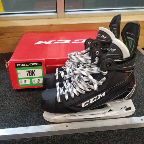 Senior New CCM RibCor 76k Hockey Skates Regular Width Size 9