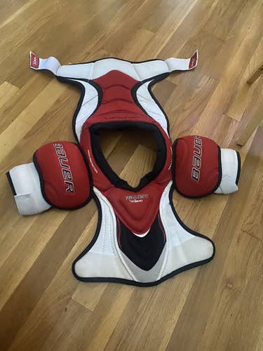Junior Medium Bauer Vapor X800 Shoulder Pads