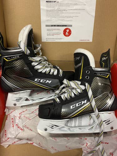 CCM Tacks Classic Player Skates 6D