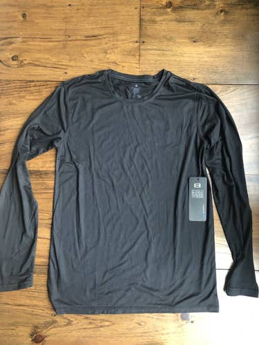 New Men's Base Layer Pullover. Layer * Brand. Size Medium. Black