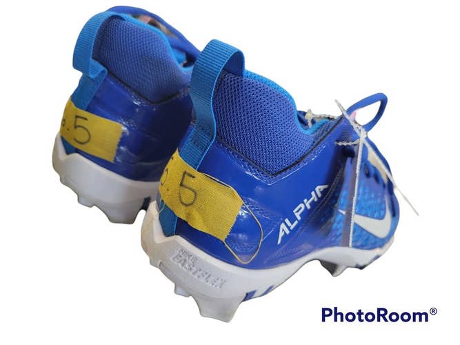 Used Nike Senior 6.5 Football Shoes