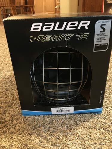 Black New Small Bauer Re-Akt Helmet