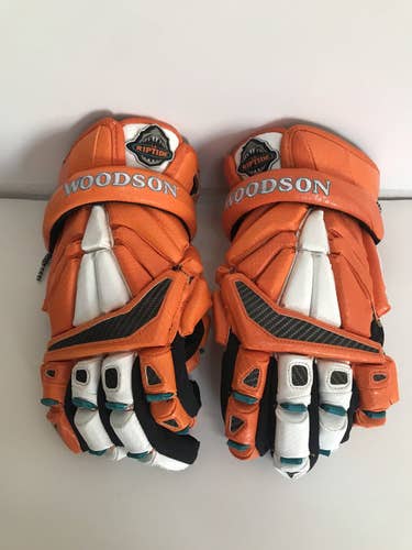 Brine Exodus 2 13” Chazz Woodson Gloves