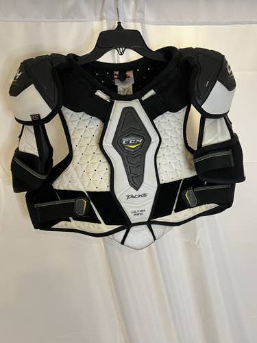 Senior Extra Large CCM Pro Stock Ultra Tacks Pro Shoulder Pads