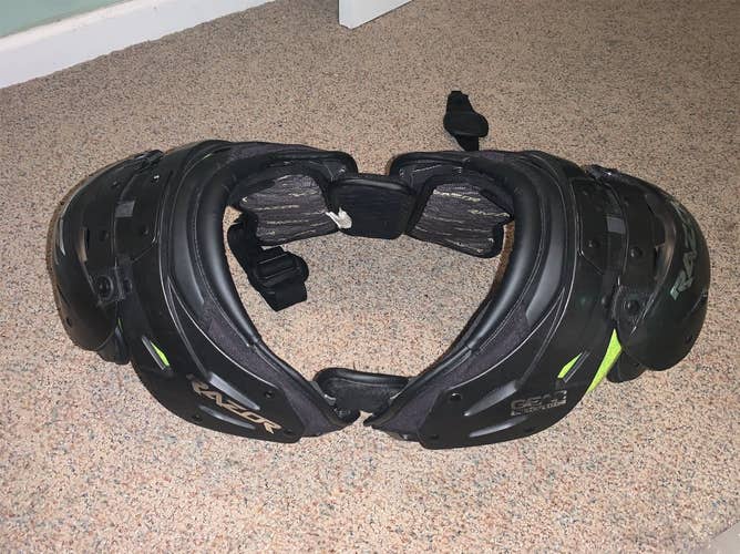 Used Medium Gear Pro Tec Shoulder Pads