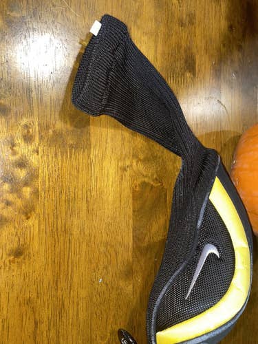 Used Nike Dymo - SQ Fairway Wood Head Cover