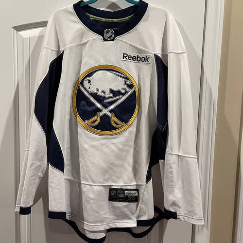 Buffalo Sabres Pro Stock Reebok Edge 3.0 Practice Jersey, White, Size 56