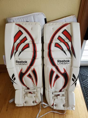 New 29" Reebok Larceny Goalie Leg Pads