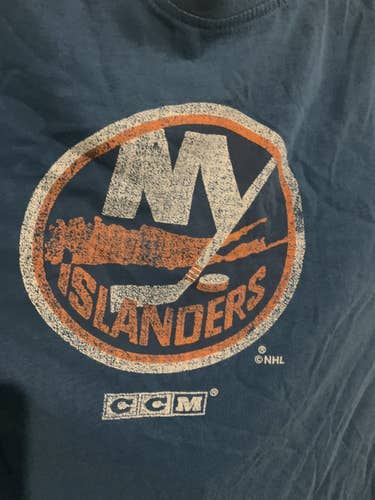 Mark Streit NY Islanders t shirt