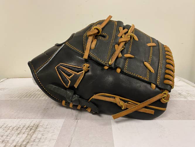 New RHT Easton Pro Collection Hybrid Glove 11.75"