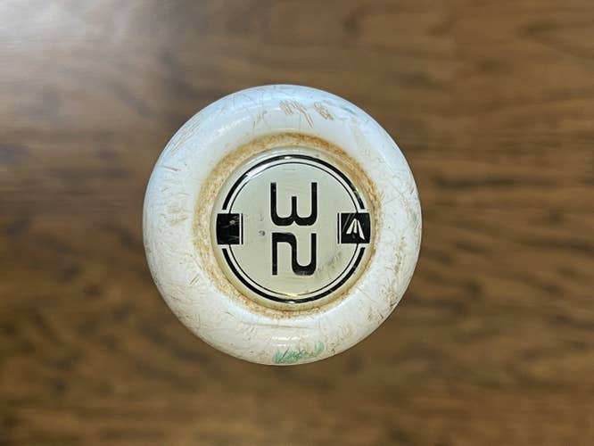 White High School/College 2020 Easton (-11) 21 oz 32" Ghost FP20GH11 Bat
