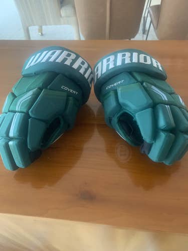 Green Used Senior Warrior Covert QRE Gloves 13"