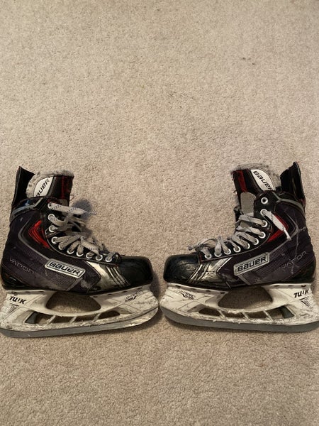 Used Bauer Regular Width Size 8.5 Vapor X70 Hockey Skates