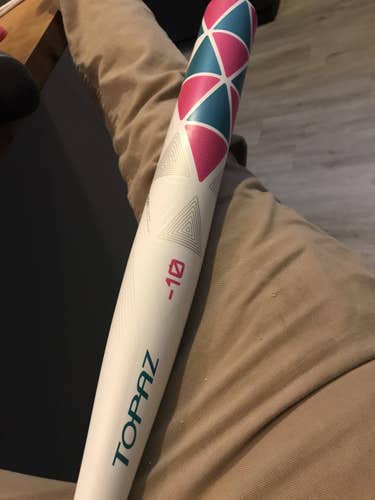 32” Easton topaz