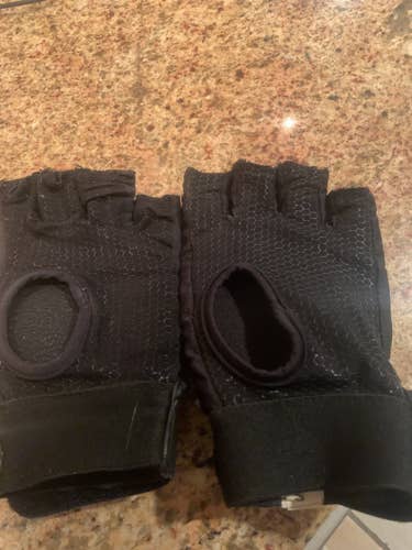 Gryphon Pajero field hockey gloves